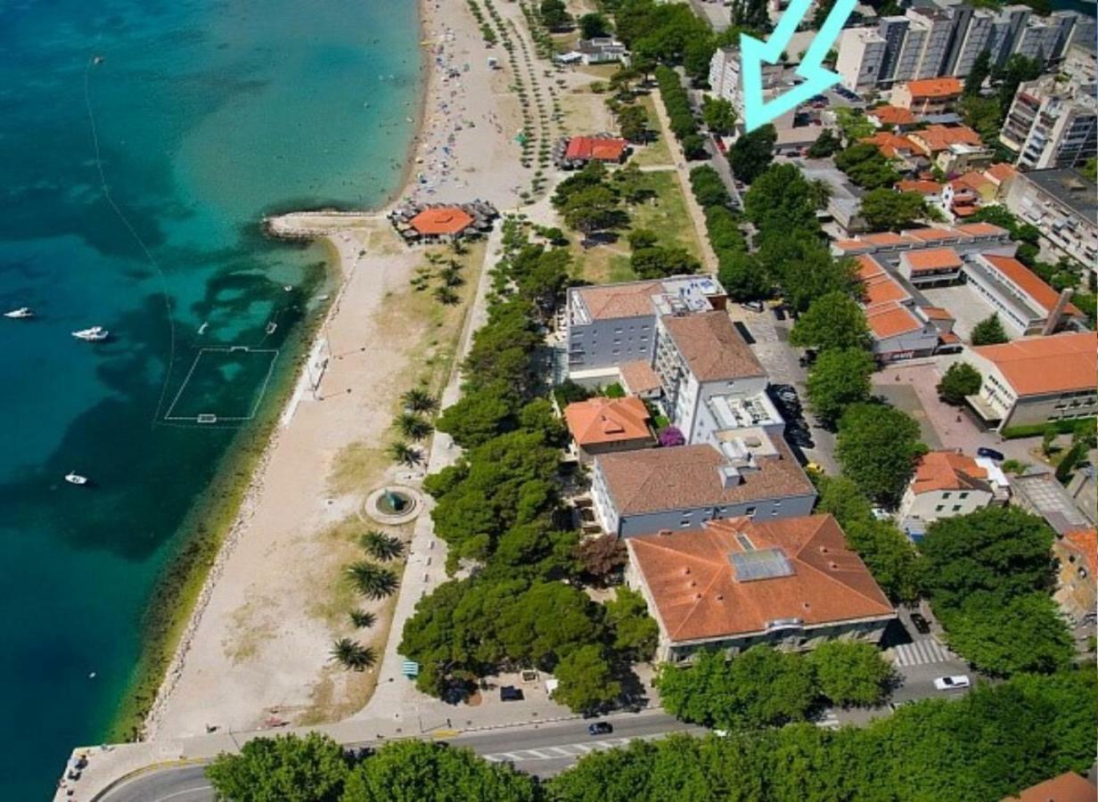 Sandy Beach Apartment Omiš Εξωτερικό φωτογραφία